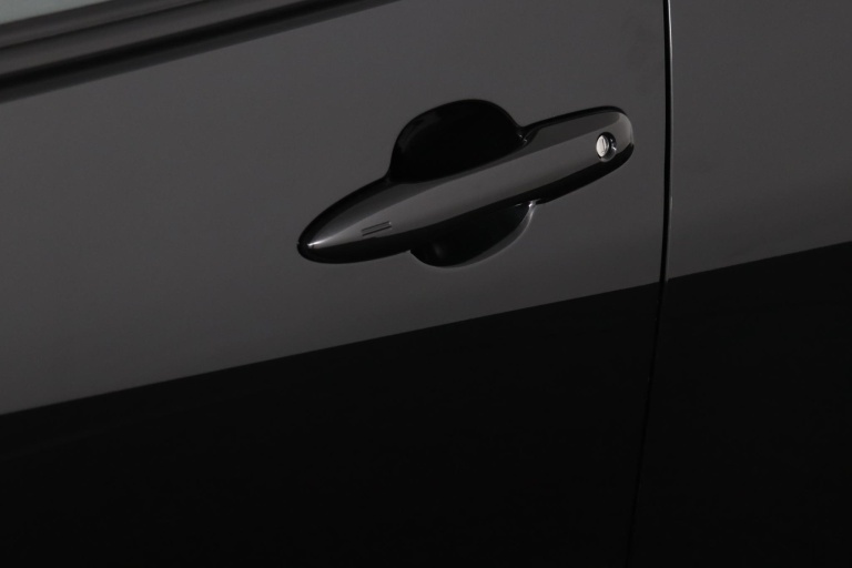 Toyota Yaris - 1.5 Hybrid 115 Dynamic 38