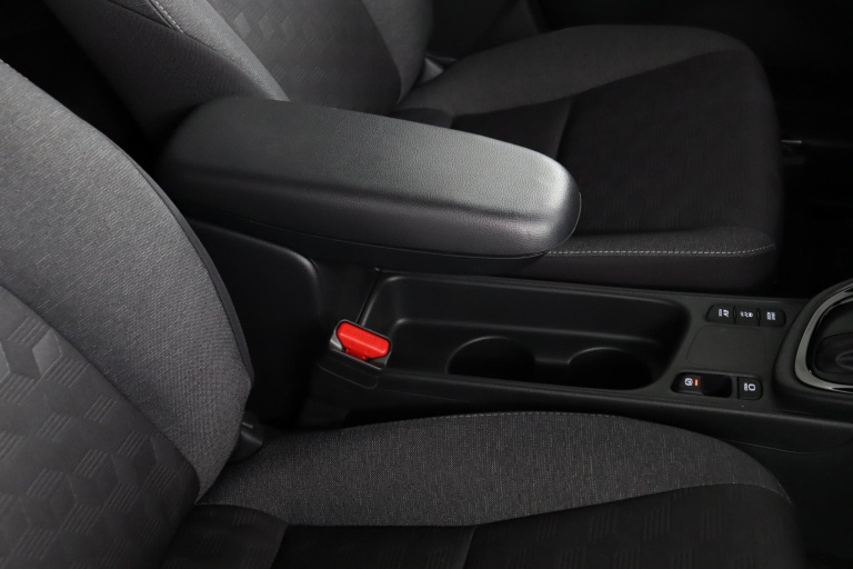 Toyota Yaris - 1.5 Hybrid 115 Dynamic 54