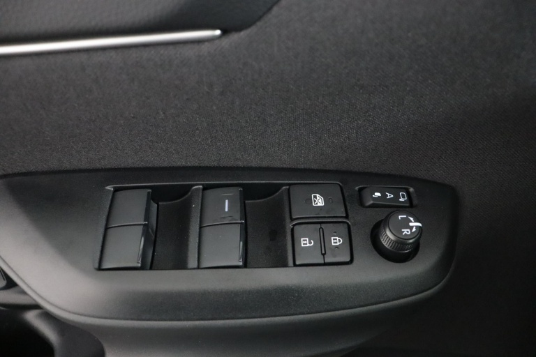 Toyota Yaris Cross - 1.5 Hybrid 130 Dynamic 30