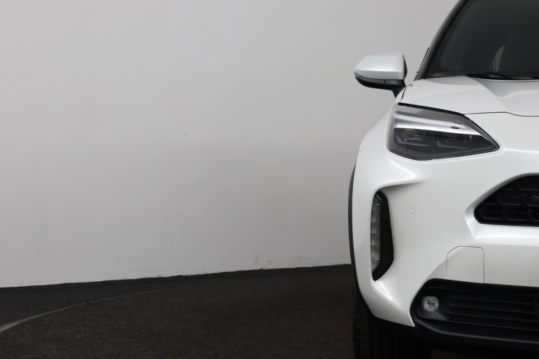 Toyota Yaris Cross - 1.5 Hybrid 130 Dynamic 36