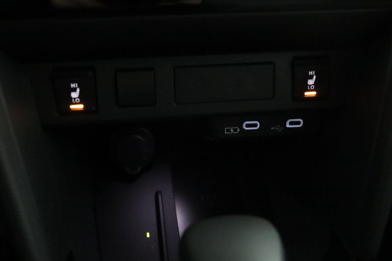 Toyota Yaris Cross - 1.5 Hybrid 130 Dynamic 48