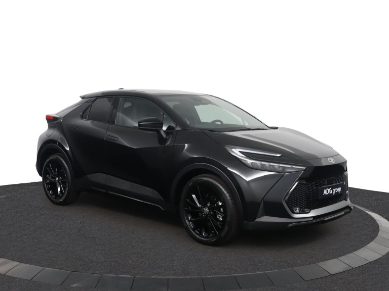 Toyota C-HR - 2.0 Plug-in Hybrid 220 Black Edition 14