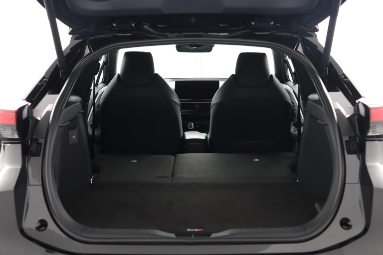 Toyota C-HR - 2.0 Plug-in Hybrid 220 Black Edition 26