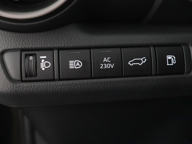 Toyota C-HR - 2.0 Plug-in Hybrid 220 Black Edition