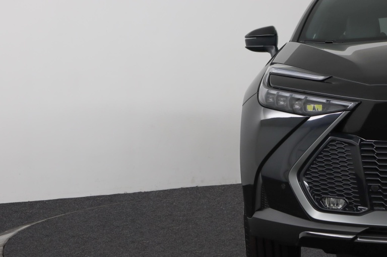 Toyota C-HR - 2.0 Plug-in Hybrid 220 Black Edition 36