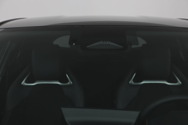 Toyota C-HR - 2.0 Plug-in Hybrid 220 Black Edition 40