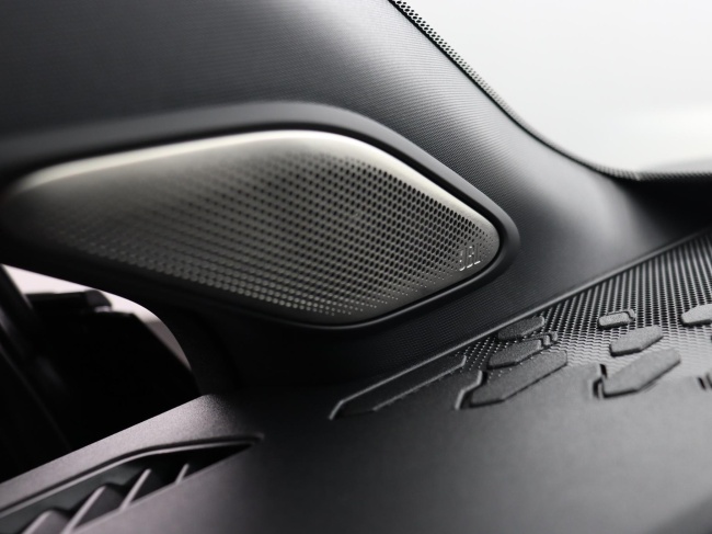 Toyota C-HR - 2.0 Plug-in Hybrid 220 Black Edition