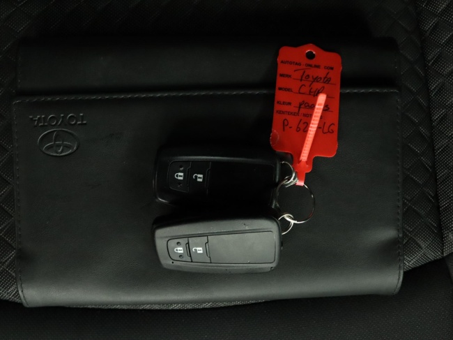 Toyota C-HR - 1.8 Hybrid Dynamic