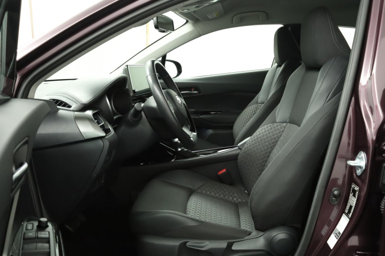 Toyota C-HR - 1.8 Hybrid Dynamic 17