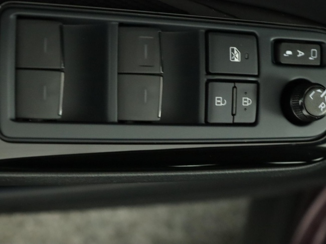 Toyota C-HR - 1.8 Hybrid Dynamic