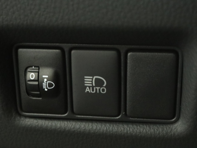 Toyota C-HR - 1.8 Hybrid Dynamic