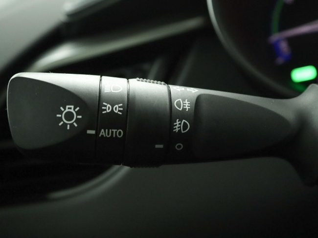 Toyota C-HR - 1.8 Hybrid Dynamic