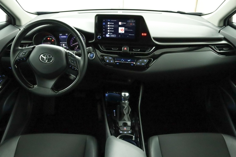 Toyota C-HR - 1.8 Hybrid Dynamic 4