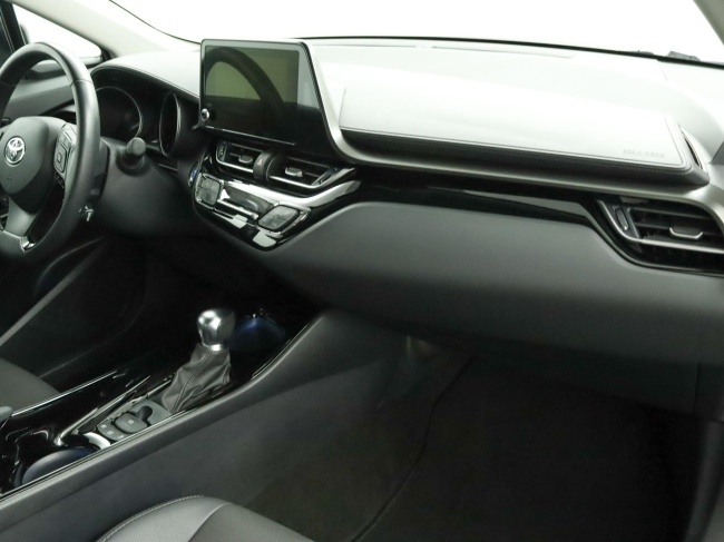 Toyota C-HR - 1.8 Hybrid Dynamic