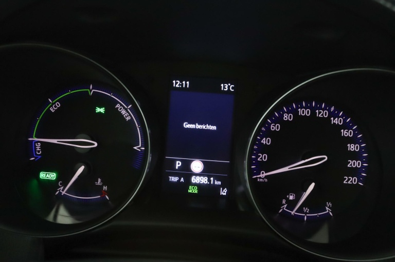 Toyota C-HR - 1.8 Hybrid Dynamic 52