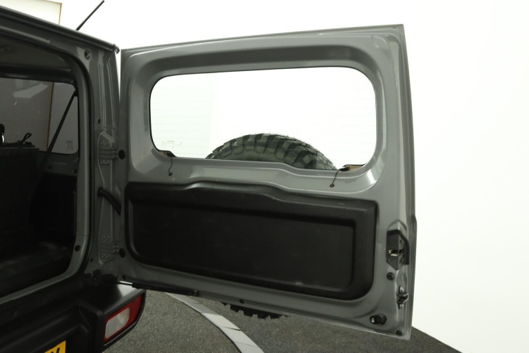Suzuki Jimny - 1.5 Select 38
