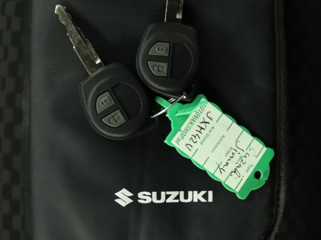 Suzuki Jimny - 1.5 Select