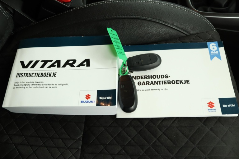 Suzuki Vitara - 1.4 Boosterjet Style Smart Hybrid 11