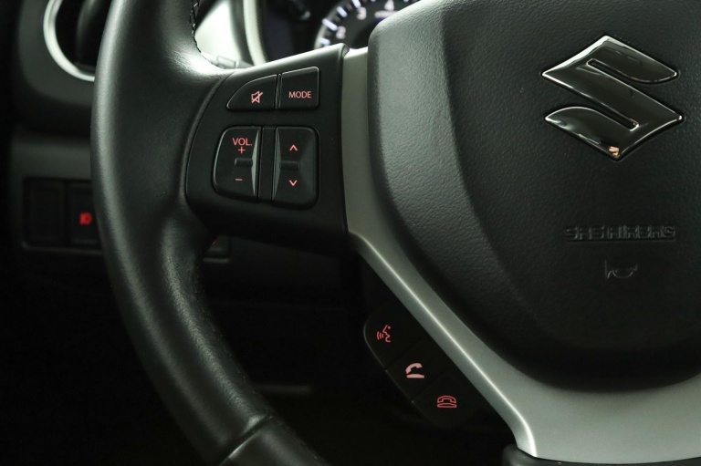 Suzuki Vitara - 1.4 Boosterjet Style Smart Hybrid 19