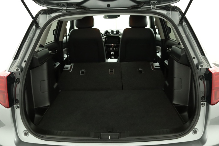 Suzuki Vitara - 1.4 Boosterjet Style Smart Hybrid 27