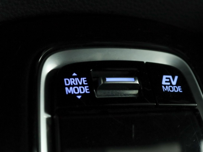 Toyota Corolla Touring Sports - 1.8 Hybrid Active