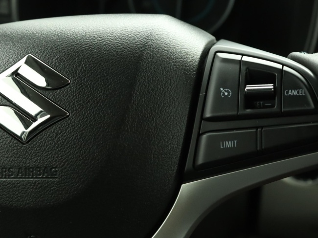 Suzuki Ignis - 1.2 Stijl Smart Hybrid