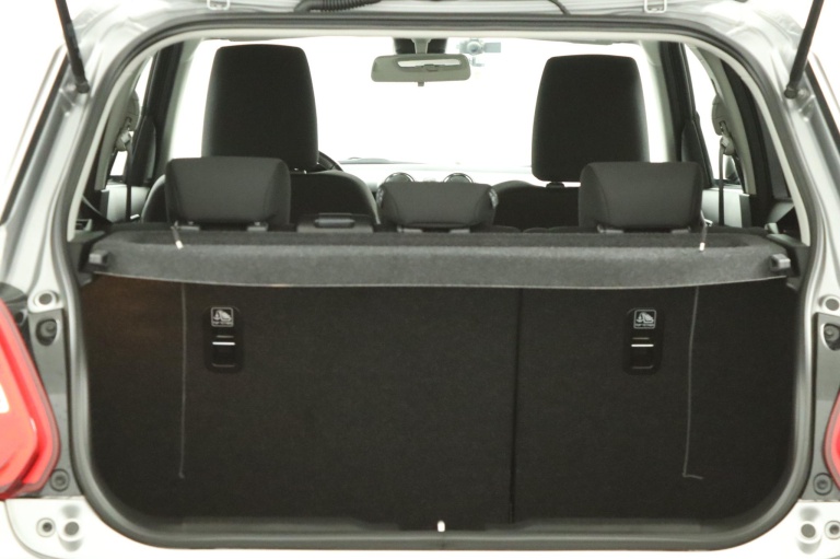 Suzuki Swift - 1.2 Style Smart Hybrid 23