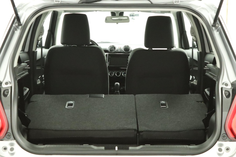 Suzuki Swift - 1.2 Style Smart Hybrid 26