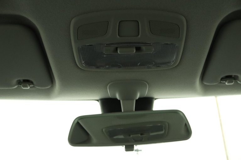 Suzuki Swift - 1.2 Style Smart Hybrid 32