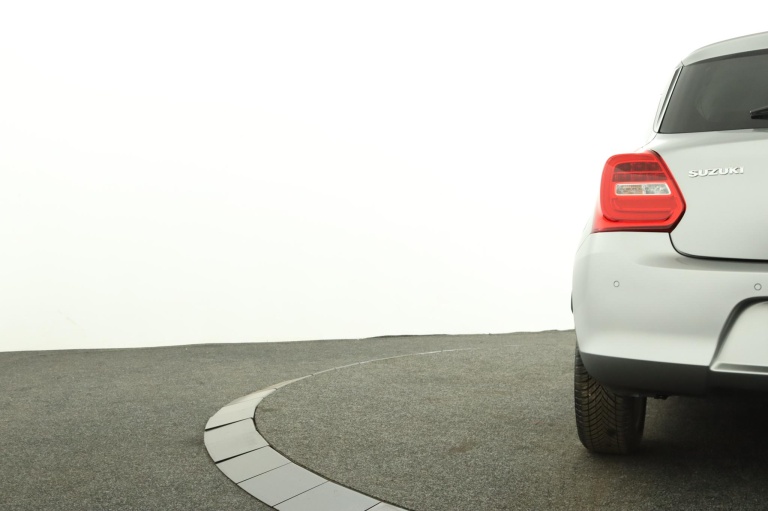Suzuki Swift - 1.2 Style Smart Hybrid 39