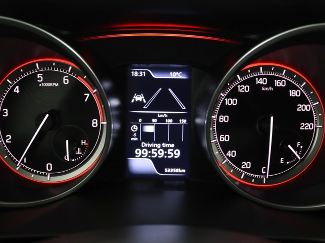 Suzuki Swift - 1.2 Style Smart Hybrid