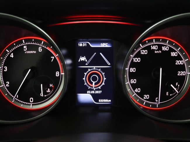 Suzuki Swift - 1.2 Style Smart Hybrid