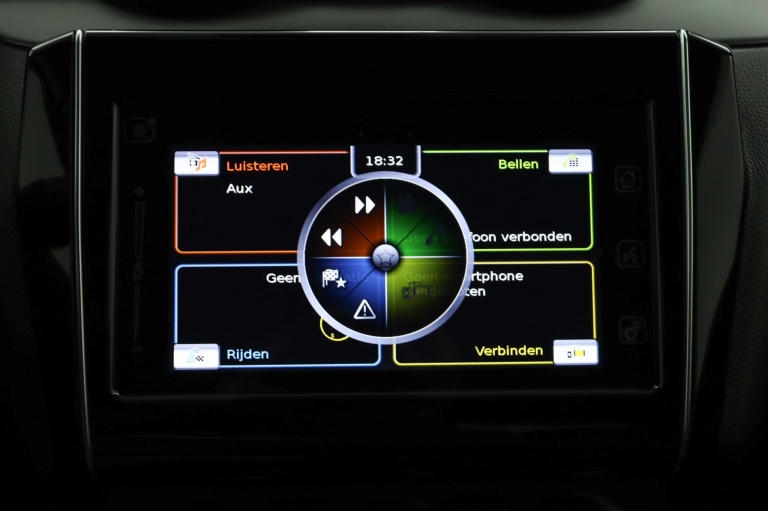 Suzuki Swift - 1.2 Style Smart Hybrid 60