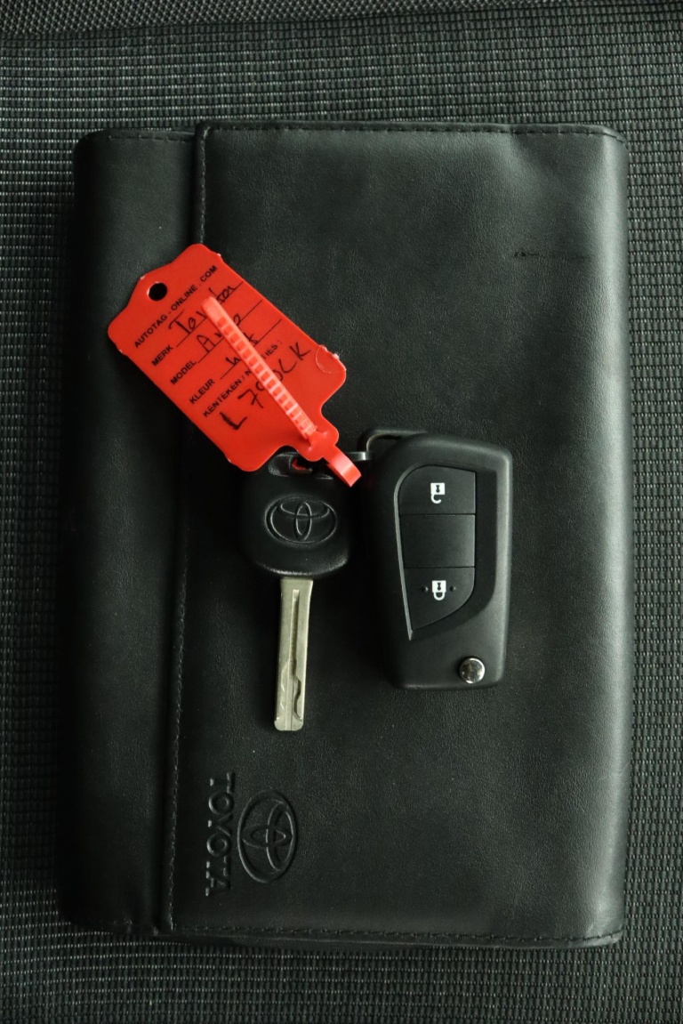 Toyota Aygo - 1.0 VVT-i x-joy cabrio 11