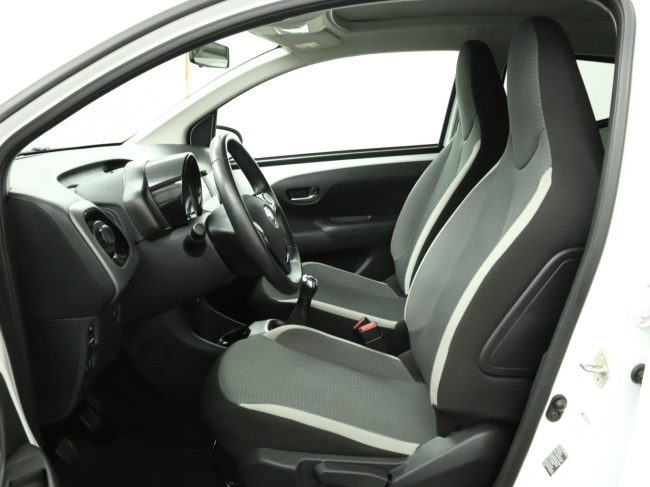 Toyota Aygo - 1.0 VVT-i x-joy cabrio