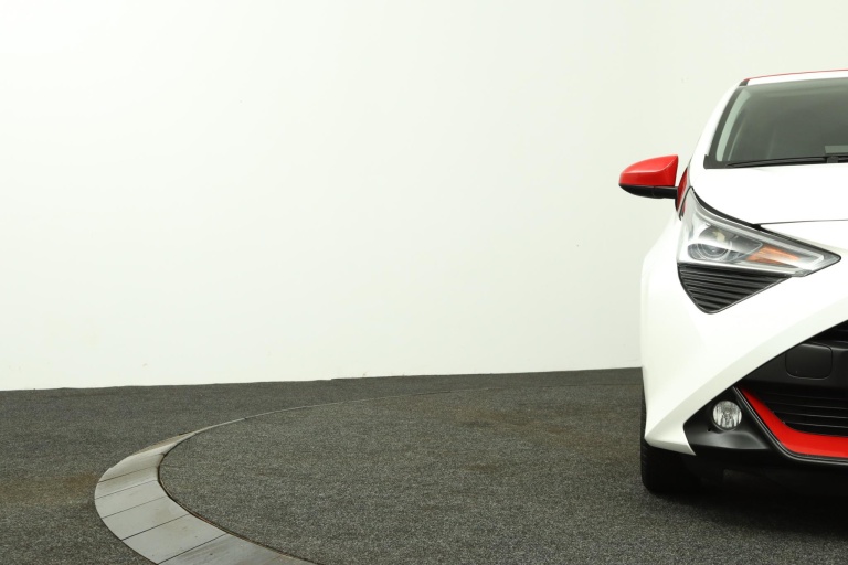 Toyota Aygo - 1.0 VVT-i x-joy cabrio 34