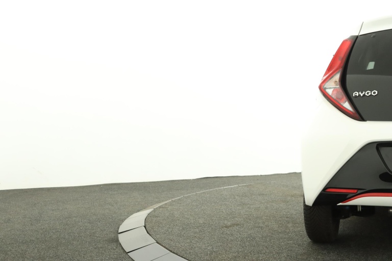 Toyota Aygo - 1.0 VVT-i x-joy cabrio 39