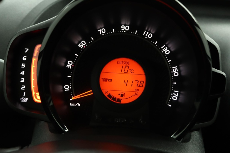 Toyota Aygo - 1.0 VVT-i x-joy cabrio 45