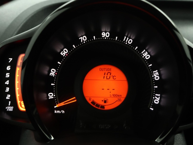 Toyota Aygo - 1.0 VVT-i x-joy cabrio