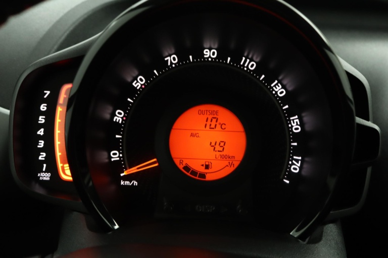 Toyota Aygo - 1.0 VVT-i x-joy cabrio 50