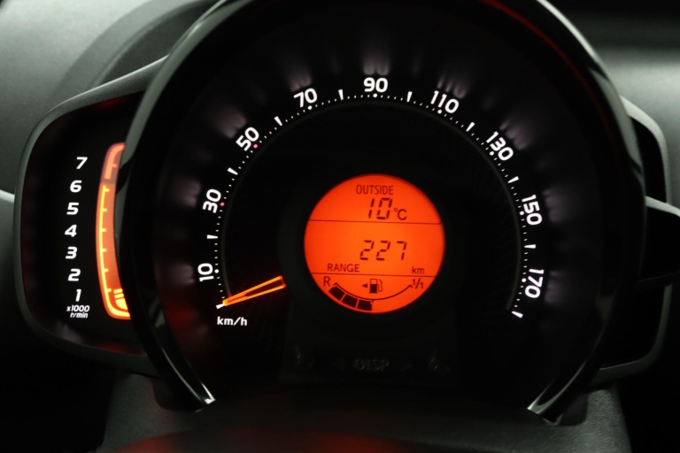 Toyota Aygo - 1.0 VVT-i x-joy cabrio 51