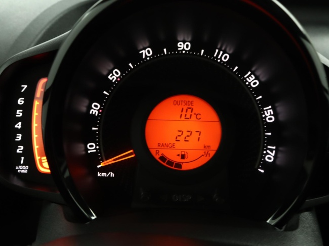 Toyota Aygo - 1.0 VVT-i x-joy cabrio