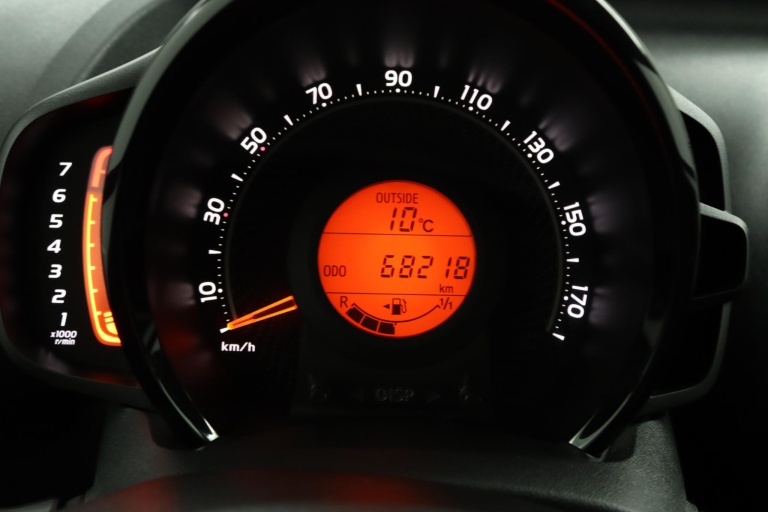 Toyota Aygo - 1.0 VVT-i x-joy cabrio 6