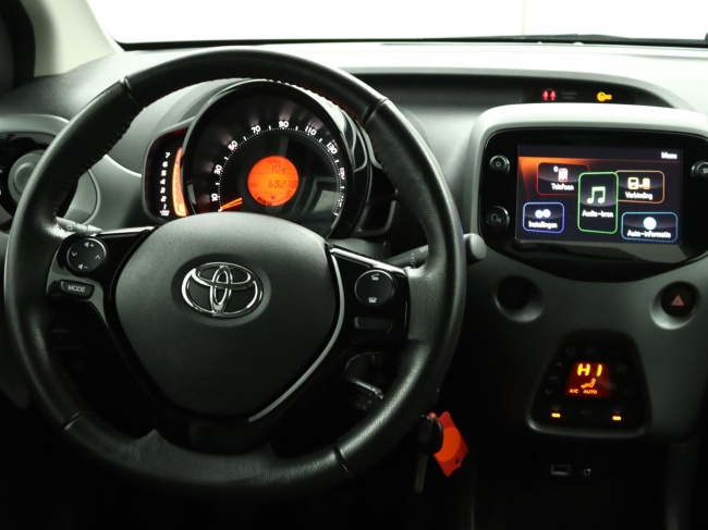 Toyota Aygo - 1.0 VVT-i x-joy cabrio