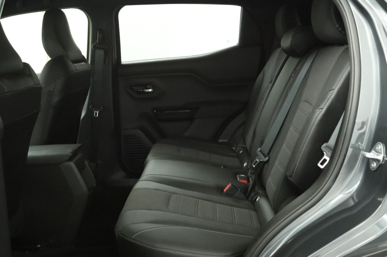 Suzuki e VITARA - Style 61 kWh 18