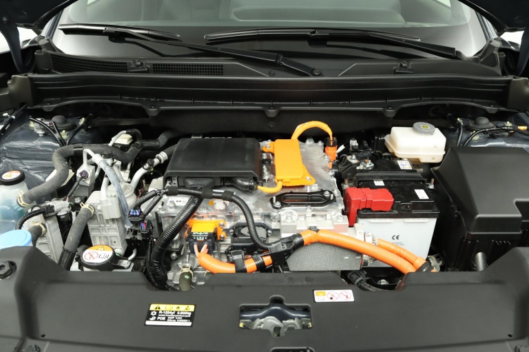 Suzuki e VITARA - Style 61 kWh 35