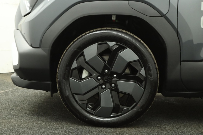 Suzuki e VITARA - Style 61 kWh 38