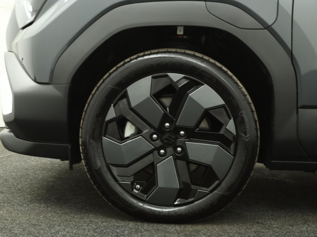 Suzuki e VITARA - Style 61 kWh