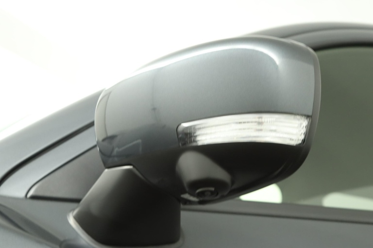 Suzuki e VITARA - Style 61 kWh 41