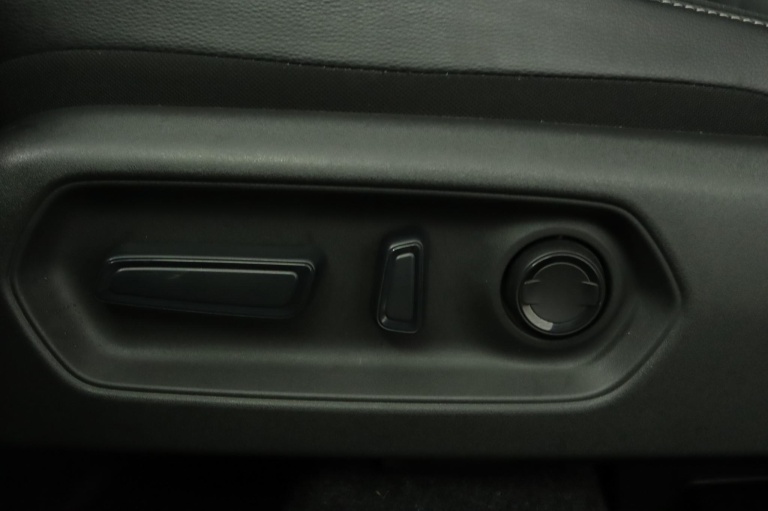 Suzuki e VITARA - Style 61 kWh 42